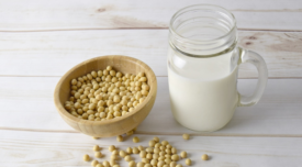 soy beans and soy milk