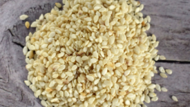 pile of sesame seeds