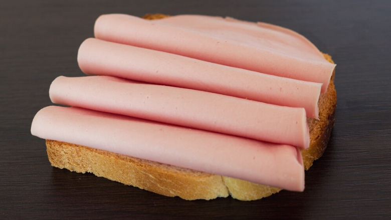 RTE deli meat on bread